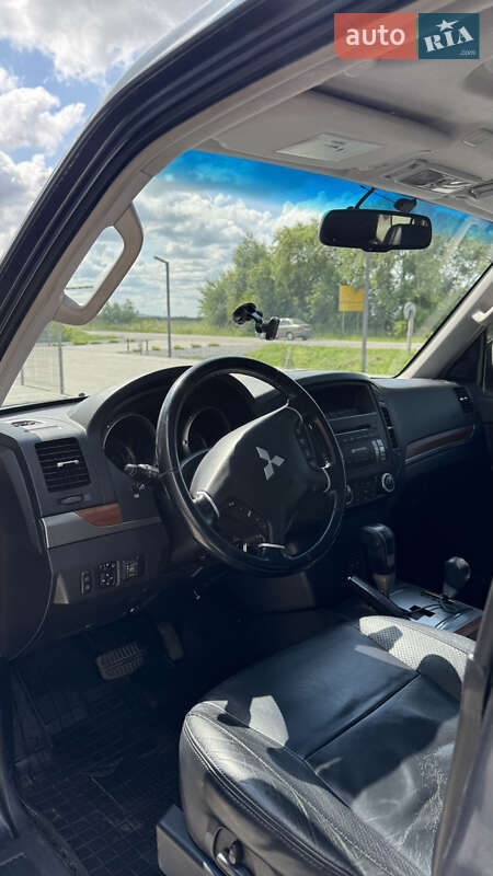 Позашляховик / Кросовер Mitsubishi Pajero Wagon 2007 в Буську фото 7 Позашляховик / Кросовер Mitsubishi Pajero Wagon 2007 в Буську
