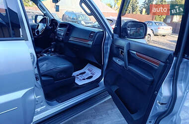 Позашляховик / Кросовер Mitsubishi Pajero Wagon 2008 в 