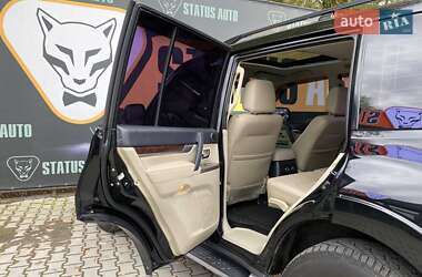 Внедорожник / Кроссовер Mitsubishi Pajero Wagon 2015 в 