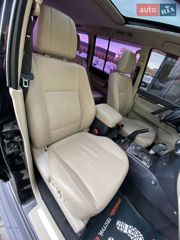 Внедорожник / Кроссовер Mitsubishi Pajero Wagon 2015 в Хмельницком фото 37 Внедорожник / Кроссовер Mitsubishi Pajero Wagon 2015 в Хмельницком