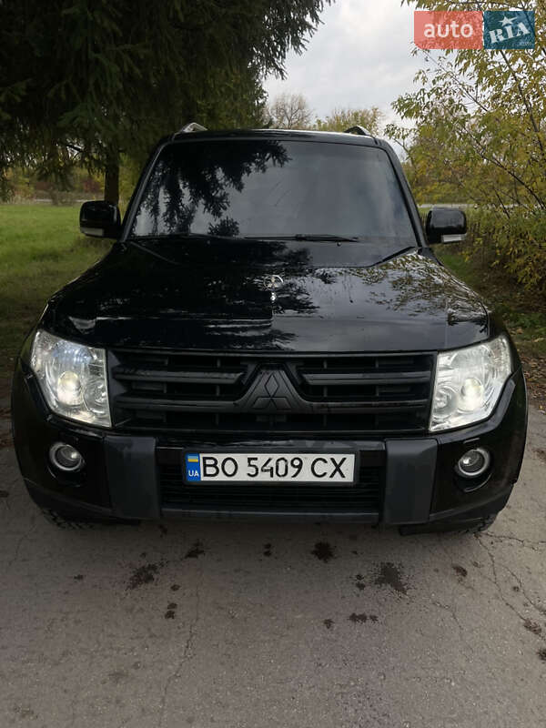 Внедорожник / Кроссовер Mitsubishi Pajero Wagon 2008 в Тернополе