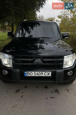 Внедорожник / Кроссовер Mitsubishi Pajero Wagon 2008 в 