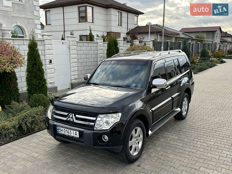 Позашляховик / Кросовер Mitsubishi Pajero Wagon 2007 в Одесі