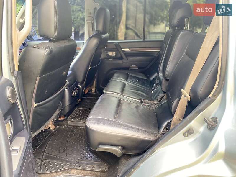 Позашляховик / Кросовер Mitsubishi Pajero Wagon 2007 в Харкові