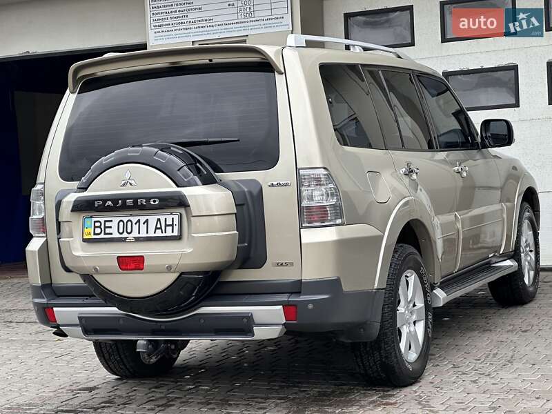 Позашляховик / Кросовер Mitsubishi Pajero Wagon 2007 в Миколаєві