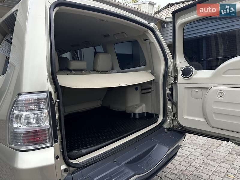Позашляховик / Кросовер Mitsubishi Pajero Wagon 2007 в Миколаєві