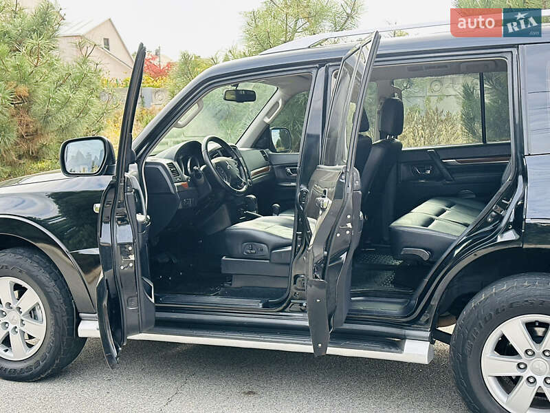 Позашляховик / Кросовер Mitsubishi Pajero Wagon 2007 в Дніпрі фото 8 Позашляховик / Кросовер Mitsubishi Pajero Wagon 2007 в Дніпрі