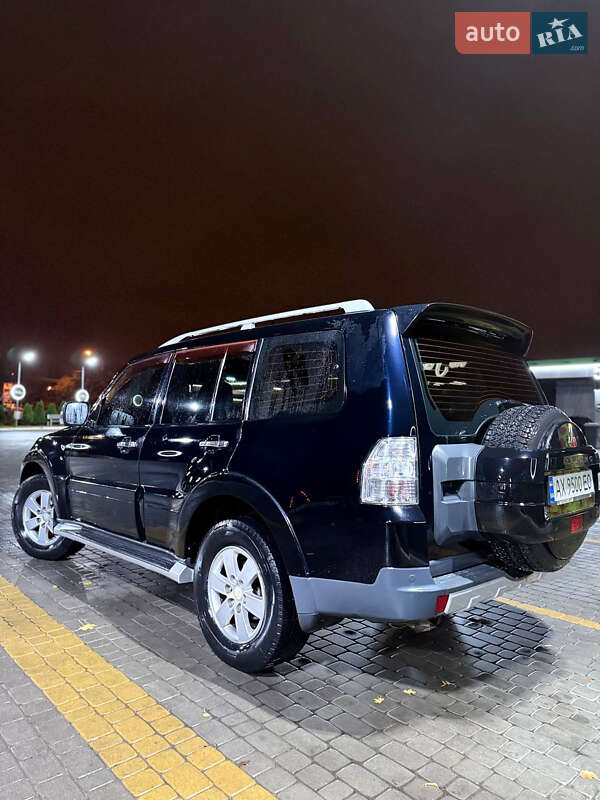 Внедорожник / Кроссовер Mitsubishi Pajero Wagon 2008 в Харькове фото 6 Внедорожник / Кроссовер Mitsubishi Pajero Wagon 2008 в Харькове