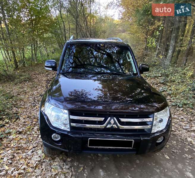 Внедорожник / Кроссовер Mitsubishi Pajero Wagon 2008 в Ивано-Франковске фото 18 Внедорожник / Кроссовер Mitsubishi Pajero Wagon 2008 в Ивано-Франковске