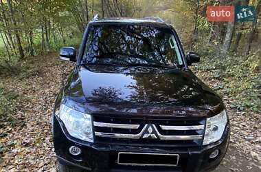 Позашляховик / Кросовер Mitsubishi Pajero Wagon 2008 в  фото 18 Позашляховик / Кросовер Mitsubishi Pajero Wagon 2008 в