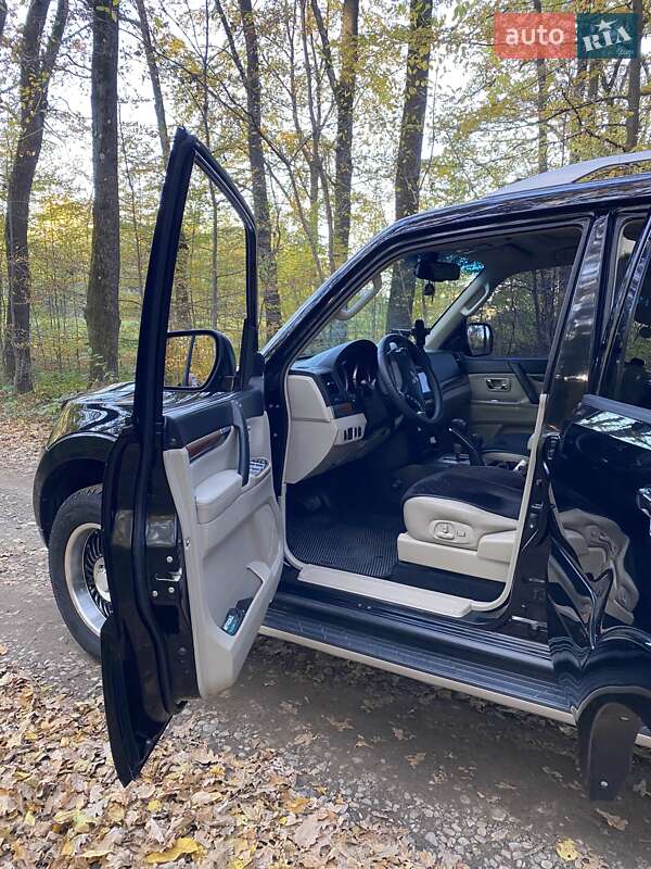 Внедорожник / Кроссовер Mitsubishi Pajero Wagon 2008 в Ивано-Франковске фото 36 Внедорожник / Кроссовер Mitsubishi Pajero Wagon 2008 в Ивано-Франковске