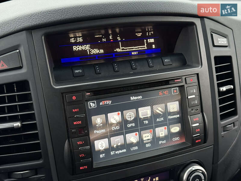 Позашляховик / Кросовер Mitsubishi Pajero Wagon 2010 в Києві