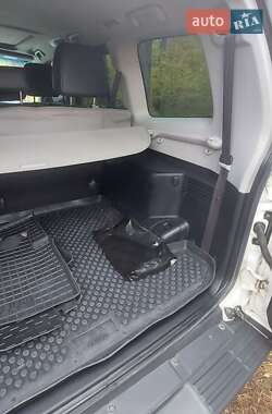 Внедорожник / Кроссовер Mitsubishi Pajero Wagon 2011 в 