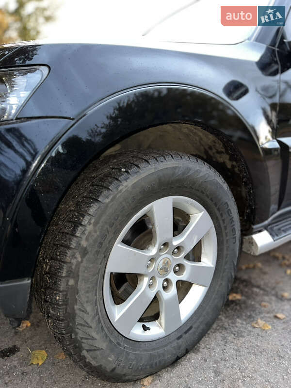 Внедорожник / Кроссовер Mitsubishi Pajero Wagon 2007 в Полтаве фото 15 Внедорожник / Кроссовер Mitsubishi Pajero Wagon 2007 в Полтаве