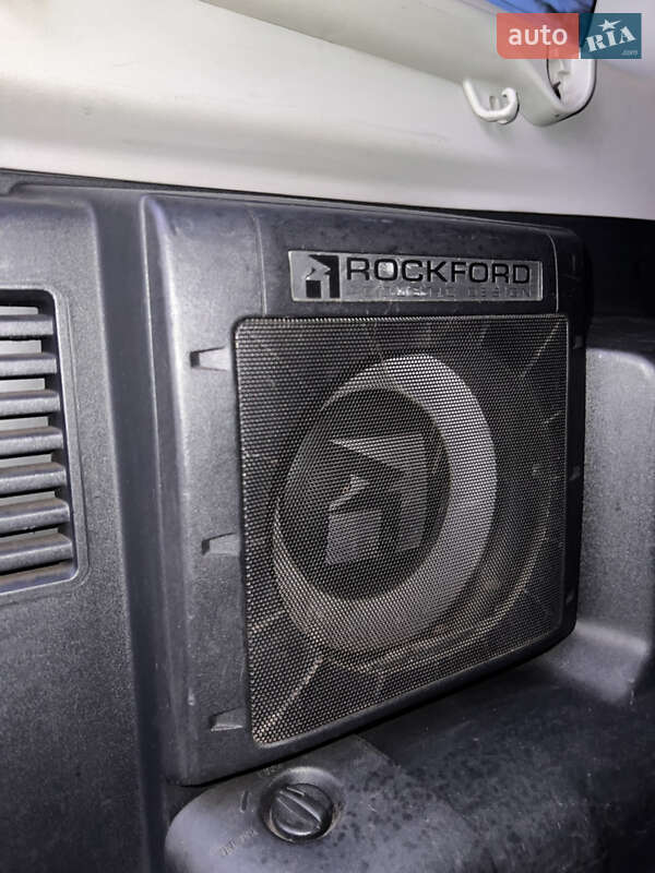 Внедорожник / Кроссовер Mitsubishi Pajero Wagon 2007 в Полтаве фото 24 Внедорожник / Кроссовер Mitsubishi Pajero Wagon 2007 в Полтаве