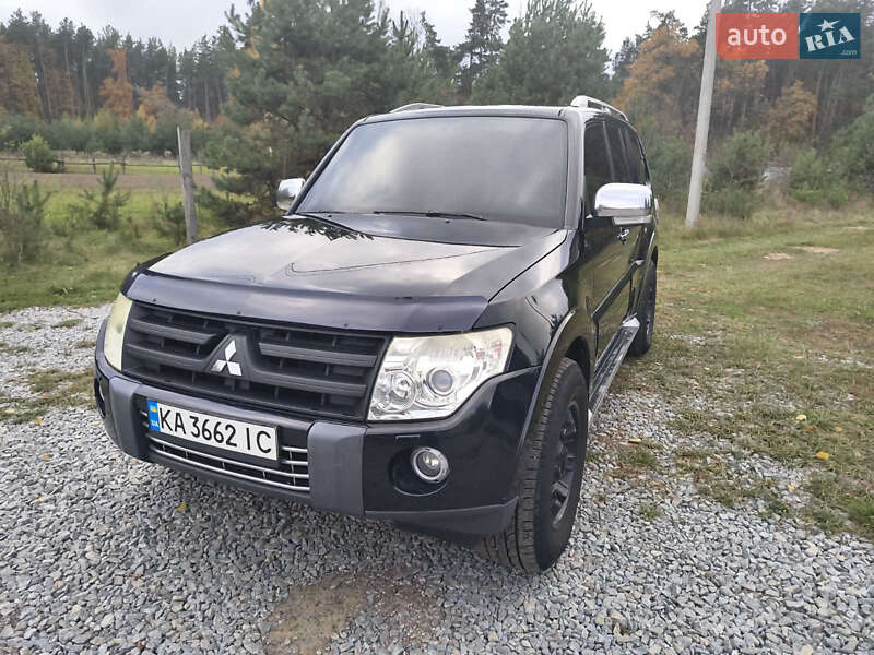 Внедорожник / Кроссовер Mitsubishi Pajero Wagon 2008 в Житомире фото 3 Внедорожник / Кроссовер Mitsubishi Pajero Wagon 2008 в Житомире