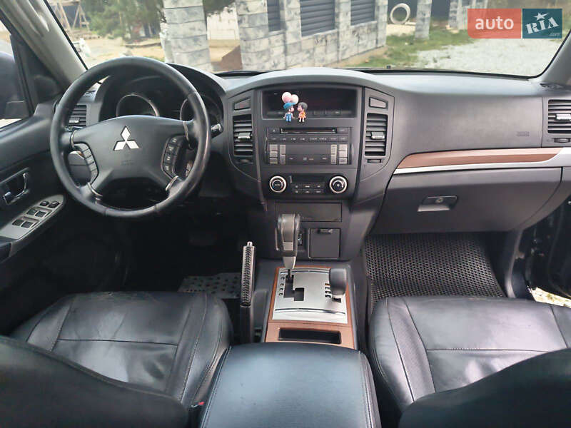 Внедорожник / Кроссовер Mitsubishi Pajero Wagon 2008 в Житомире фото 15 Внедорожник / Кроссовер Mitsubishi Pajero Wagon 2008 в Житомире