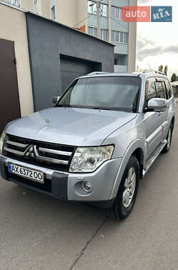 Внедорожник / Кроссовер Mitsubishi Pajero Wagon 2007 в Харькове