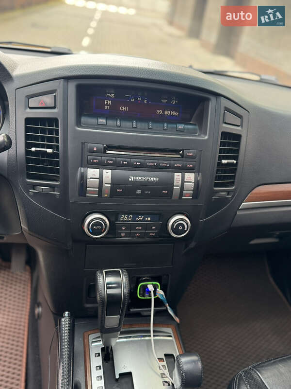 Внедорожник / Кроссовер Mitsubishi Pajero Wagon 2008 в Ивано-Франковске фото 20 Внедорожник / Кроссовер Mitsubishi Pajero Wagon 2008 в Ивано-Франковске