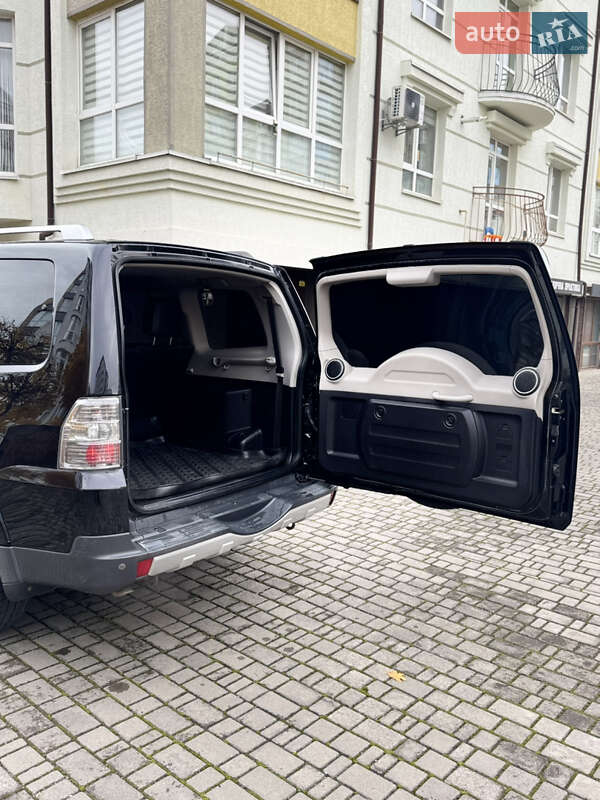 Внедорожник / Кроссовер Mitsubishi Pajero Wagon 2008 в Ивано-Франковске фото 31 Внедорожник / Кроссовер Mitsubishi Pajero Wagon 2008 в Ивано-Франковске