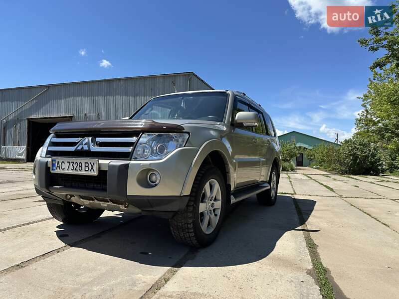 Внедорожник / Кроссовер Mitsubishi Pajero Wagon 2007 в Овидиополе фото 11 Внедорожник / Кроссовер Mitsubishi Pajero Wagon 2007 в Овидиополе