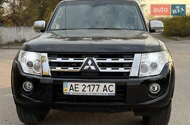 Позашляховик / Кросовер Mitsubishi Pajero Wagon 2011 в Кам'янському