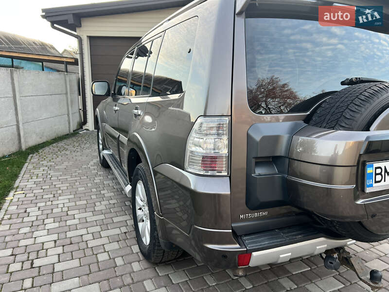 Внедорожник / Кроссовер Mitsubishi Pajero Wagon 2011 в Андрушевке