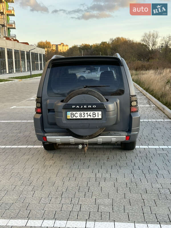 Позашляховик / Кросовер Mitsubishi Pajero Wagon 2008 в Львові