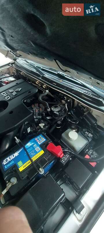 Внедорожник / Кроссовер Mitsubishi Pajero Wagon 2011 в Александрие