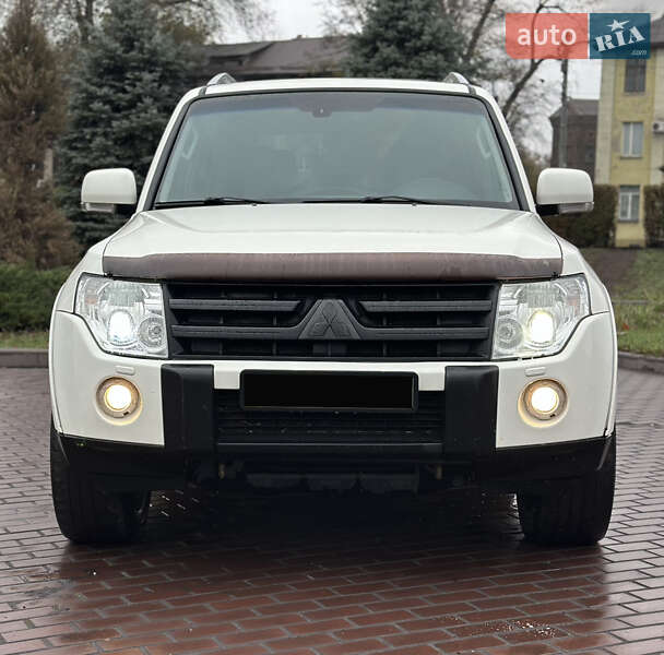 Позашляховик / Кросовер Mitsubishi Pajero Wagon 2009 в Дніпрі фото 7 Позашляховик / Кросовер Mitsubishi Pajero Wagon 2009 в Дніпрі