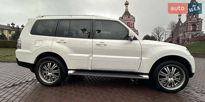 Позашляховик / Кросовер Mitsubishi Pajero Wagon 2009 в Дніпрі фото 12 Позашляховик / Кросовер Mitsubishi Pajero Wagon 2009 в Дніпрі