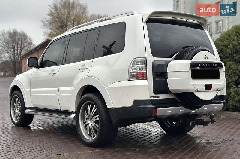Позашляховик / Кросовер Mitsubishi Pajero Wagon 2009 в Дніпрі фото 17 Позашляховик / Кросовер Mitsubishi Pajero Wagon 2009 в Дніпрі