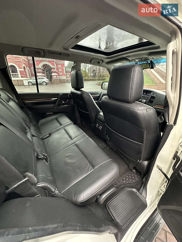 Позашляховик / Кросовер Mitsubishi Pajero Wagon 2009 в Дніпрі фото 26 Позашляховик / Кросовер Mitsubishi Pajero Wagon 2009 в Дніпрі