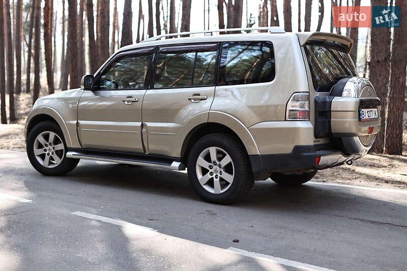 Позашляховик / Кросовер Mitsubishi Pajero Wagon 2007 в Полтаві фото 13 Позашляховик / Кросовер Mitsubishi Pajero Wagon 2007 в Полтаві