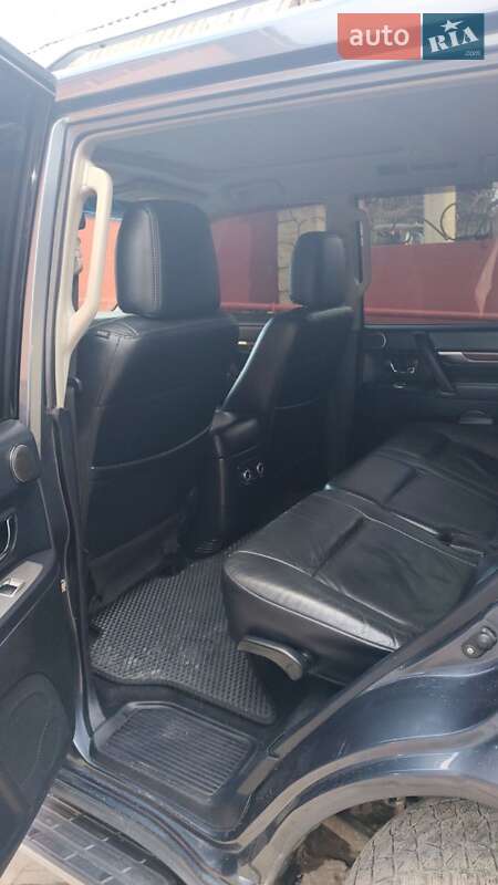 Внедорожник / Кроссовер Mitsubishi Pajero Wagon 2008 в Ивано-Франковске