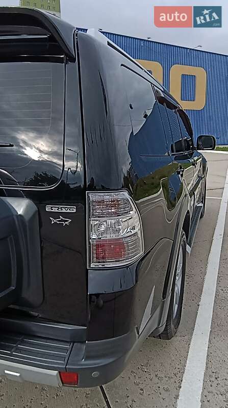 Позашляховик / Кросовер Mitsubishi Pajero Wagon 2008 в Одесі