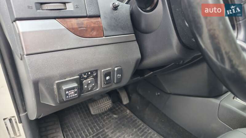 Внедорожник / Кроссовер Mitsubishi Pajero Wagon 2013 в Львове фото 11 Внедорожник / Кроссовер Mitsubishi Pajero Wagon 2013 в Львове