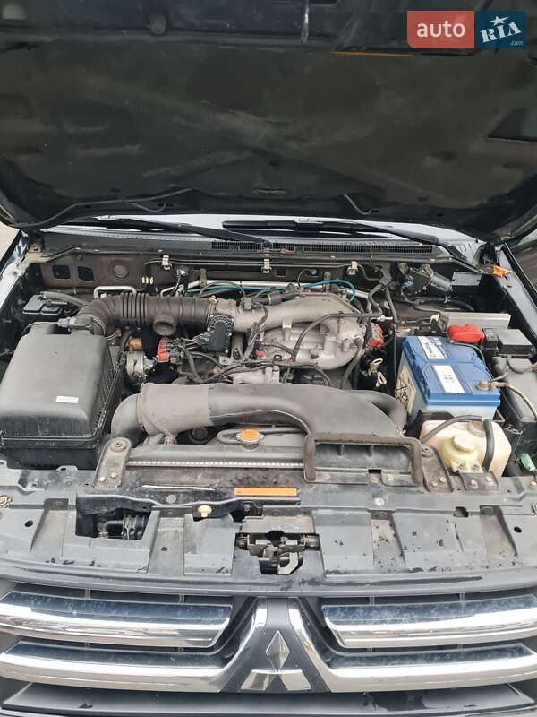 Внедорожник / Кроссовер Mitsubishi Pajero Wagon 2008 в Киеве фото 17 Внедорожник / Кроссовер Mitsubishi Pajero Wagon 2008 в Киеве