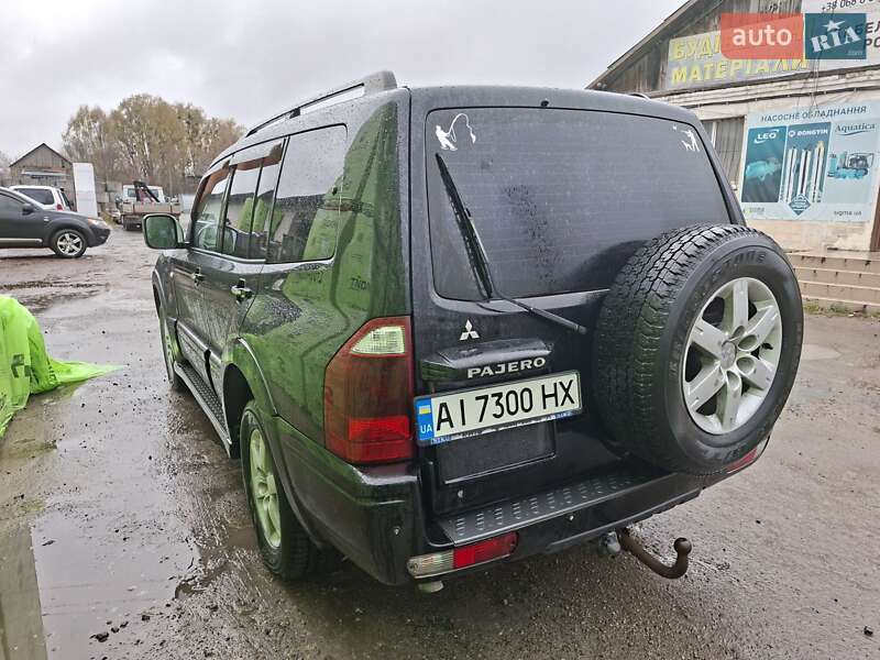 Позашляховик / Кросовер Mitsubishi Pajero Wagon 2005 в Києві