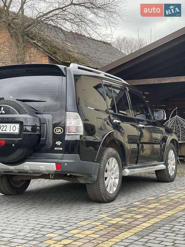Позашляховик / Кросовер Mitsubishi Pajero Wagon 2008 в Львові