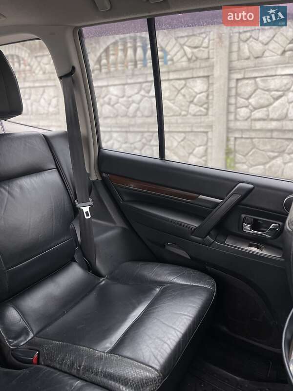 Позашляховик / Кросовер Mitsubishi Pajero Wagon 2008 в Львові