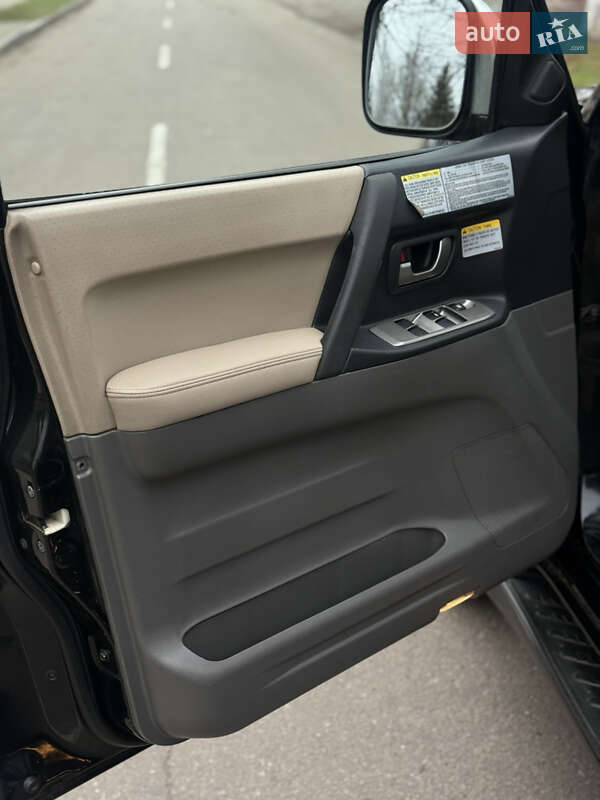 Внедорожник / Кроссовер Mitsubishi Pajero Wagon 2005 в Белой Церкви