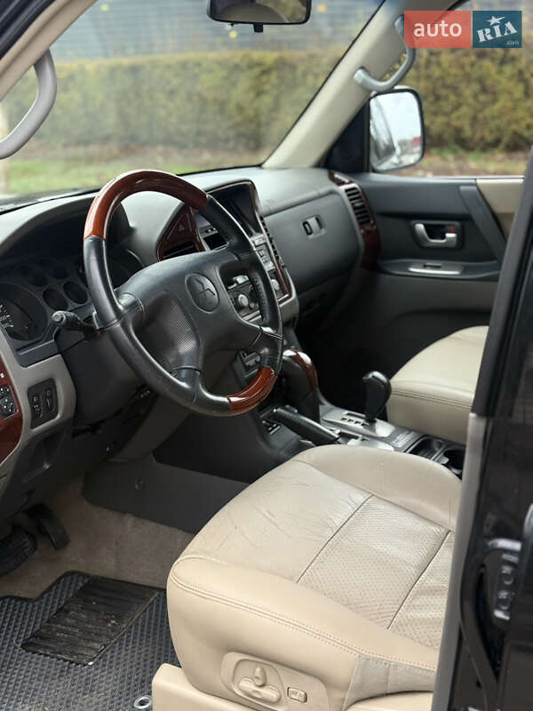 Внедорожник / Кроссовер Mitsubishi Pajero Wagon 2005 в Белой Церкви