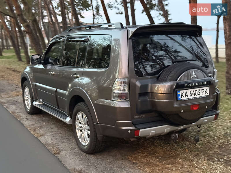 Позашляховик / Кросовер Mitsubishi Pajero Wagon 2013 в Черкасах фото 30 Позашляховик / Кросовер Mitsubishi Pajero Wagon 2013 в Черкасах