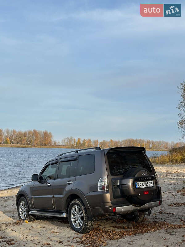 Позашляховик / Кросовер Mitsubishi Pajero Wagon 2013 в Черкасах фото 43 Позашляховик / Кросовер Mitsubishi Pajero Wagon 2013 в Черкасах