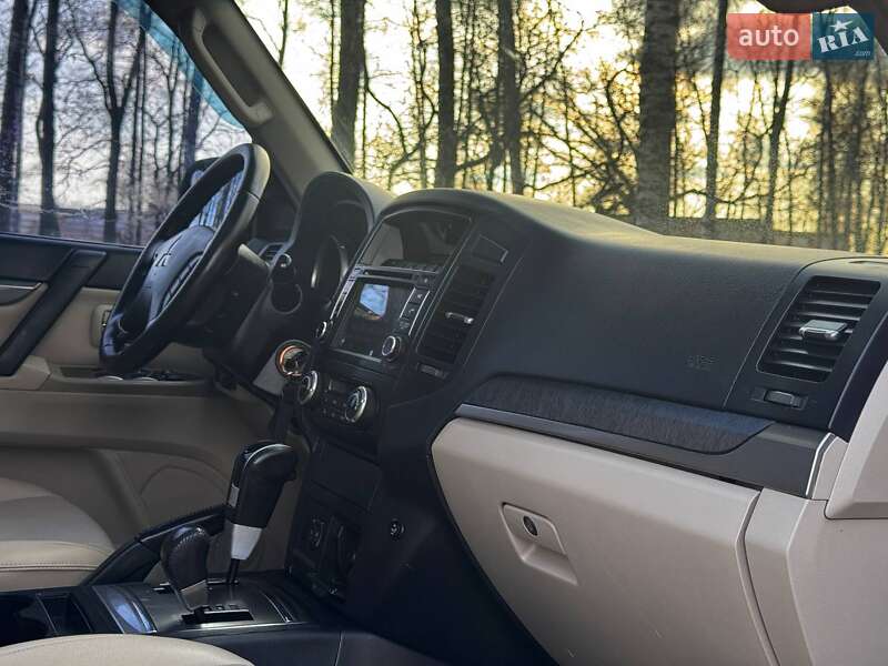 Позашляховик / Кросовер Mitsubishi Pajero Wagon 2008 в Охтирці фото 55 Позашляховик / Кросовер Mitsubishi Pajero Wagon 2008 в Охтирці