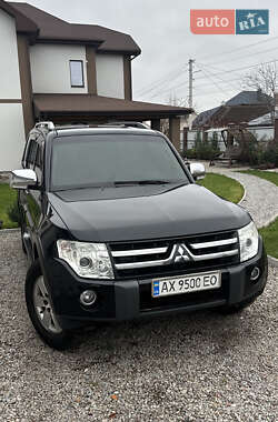 Внедорожник / Кроссовер Mitsubishi Pajero Wagon 2008 в Харькове