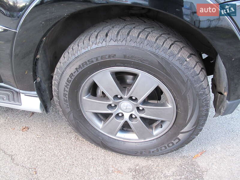 Внедорожник / Кроссовер Mitsubishi Pajero Wagon 2007 в Киеве фото 48 Внедорожник / Кроссовер Mitsubishi Pajero Wagon 2007 в Киеве