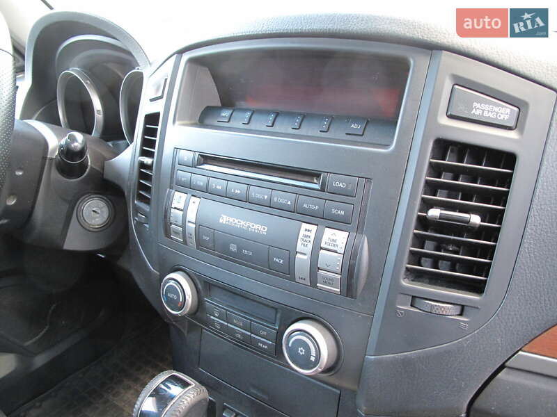 Внедорожник / Кроссовер Mitsubishi Pajero Wagon 2007 в Киеве фото 58 Внедорожник / Кроссовер Mitsubishi Pajero Wagon 2007 в Киеве