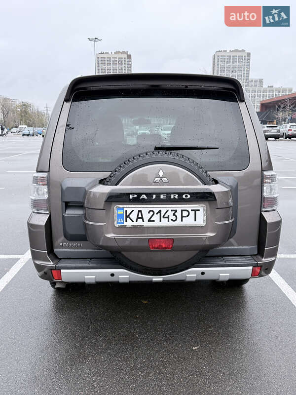 Позашляховик / Кросовер Mitsubishi Pajero Wagon 2010 в Києві фото 10 Позашляховик / Кросовер Mitsubishi Pajero Wagon 2010 в Києві